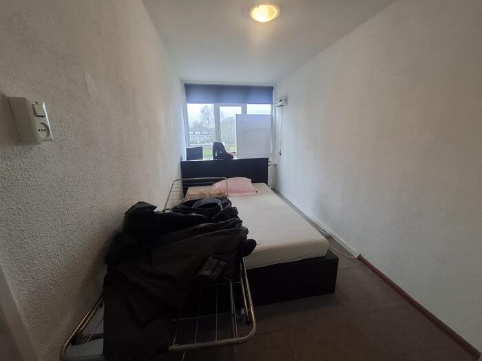 Steekkant, Barendrecht