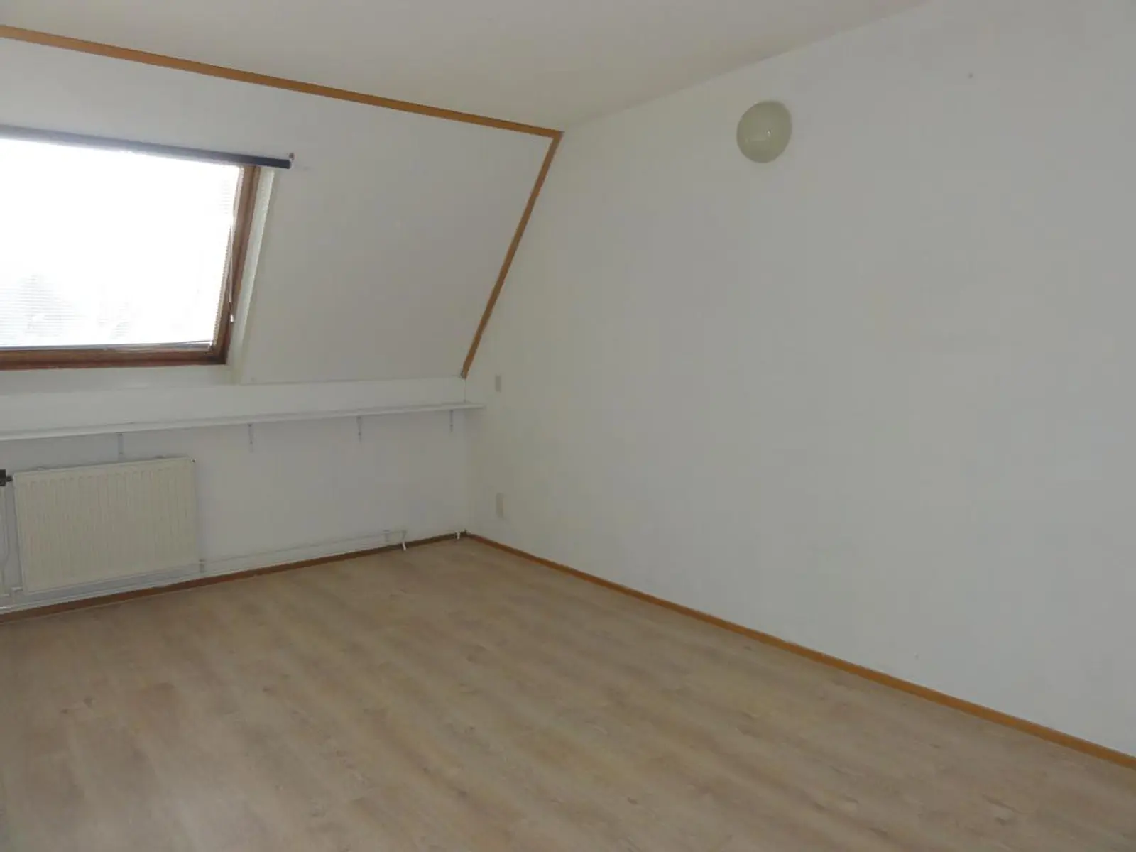 Guus Kuyerzijde 9, Leiderdorp