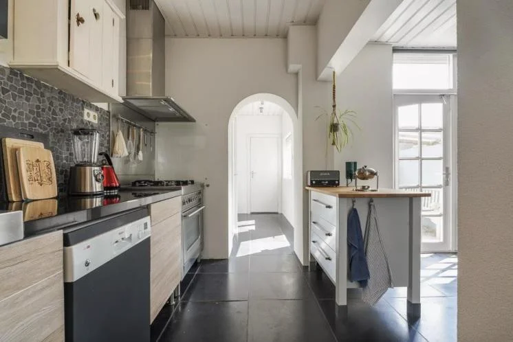 St. Antoniusplein, Waalwijk foto 3