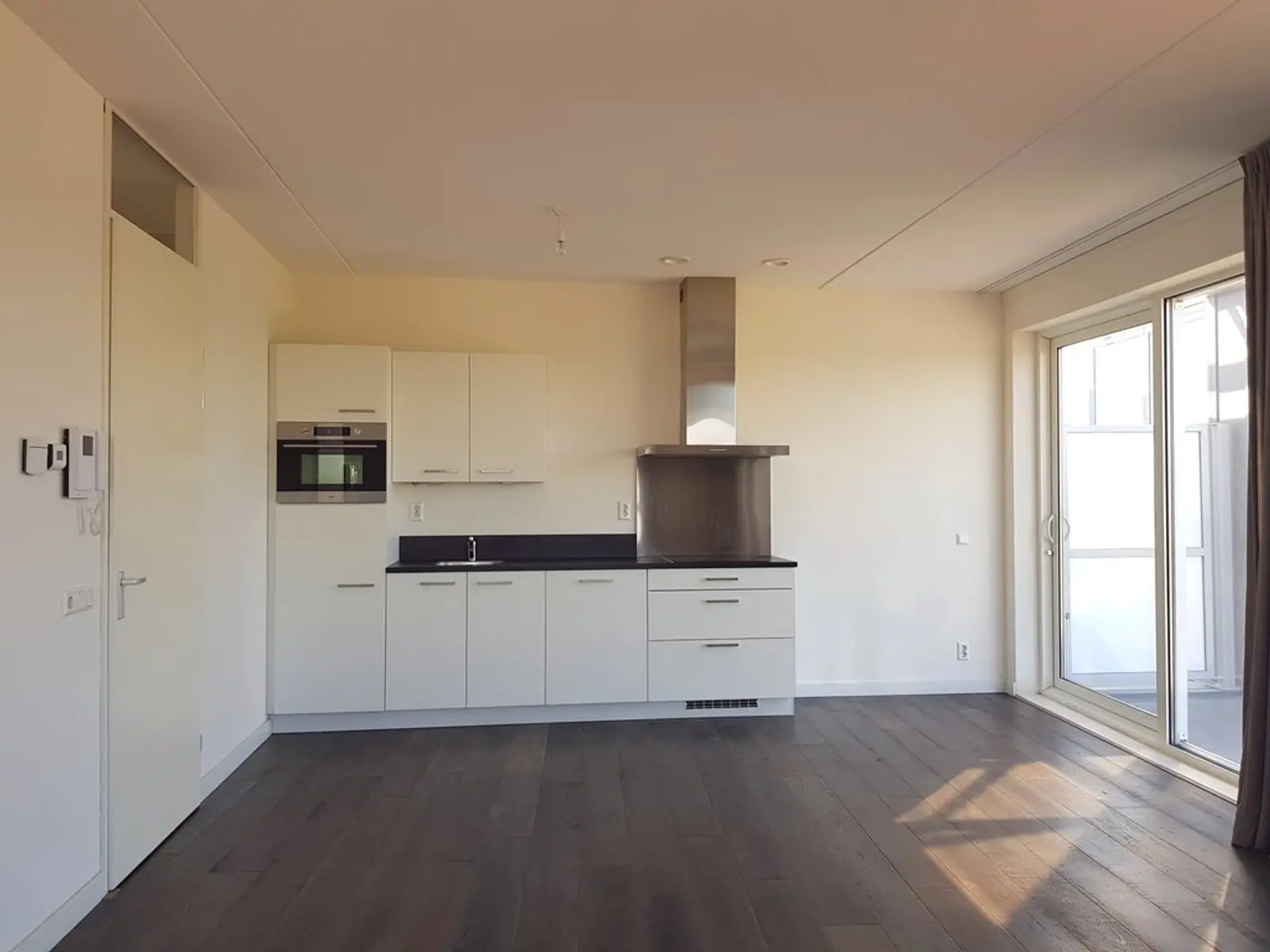 Kees van Dongenpad 77, Diemen foto 2