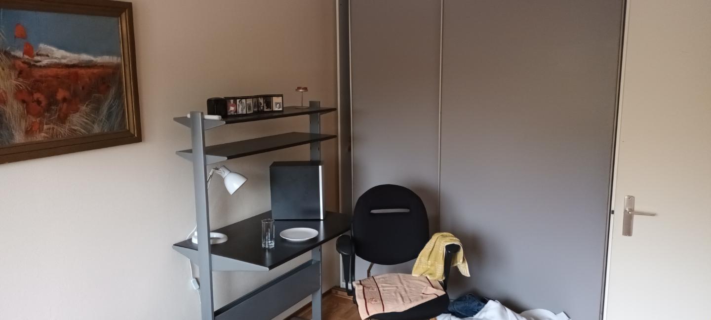 Bezembinder, Alphen Aan Den Rijn