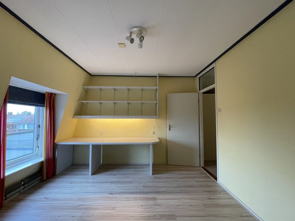 Bernhardstraat, Woerden foto 4