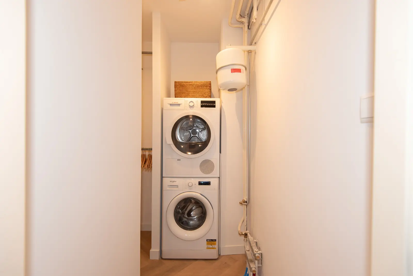 Julianastraat 2 f, Nissewaard foto 3