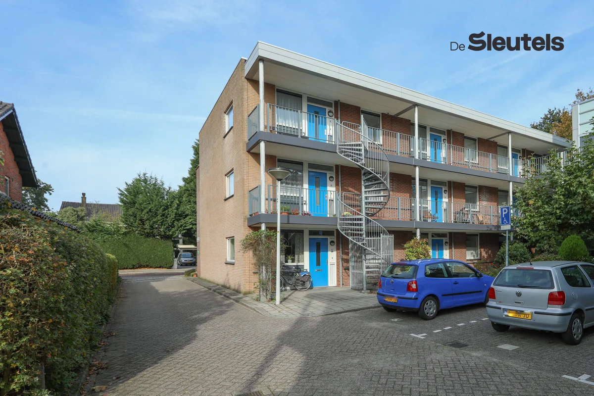 Prins Bernhardlaan, Voorschoten foto 2