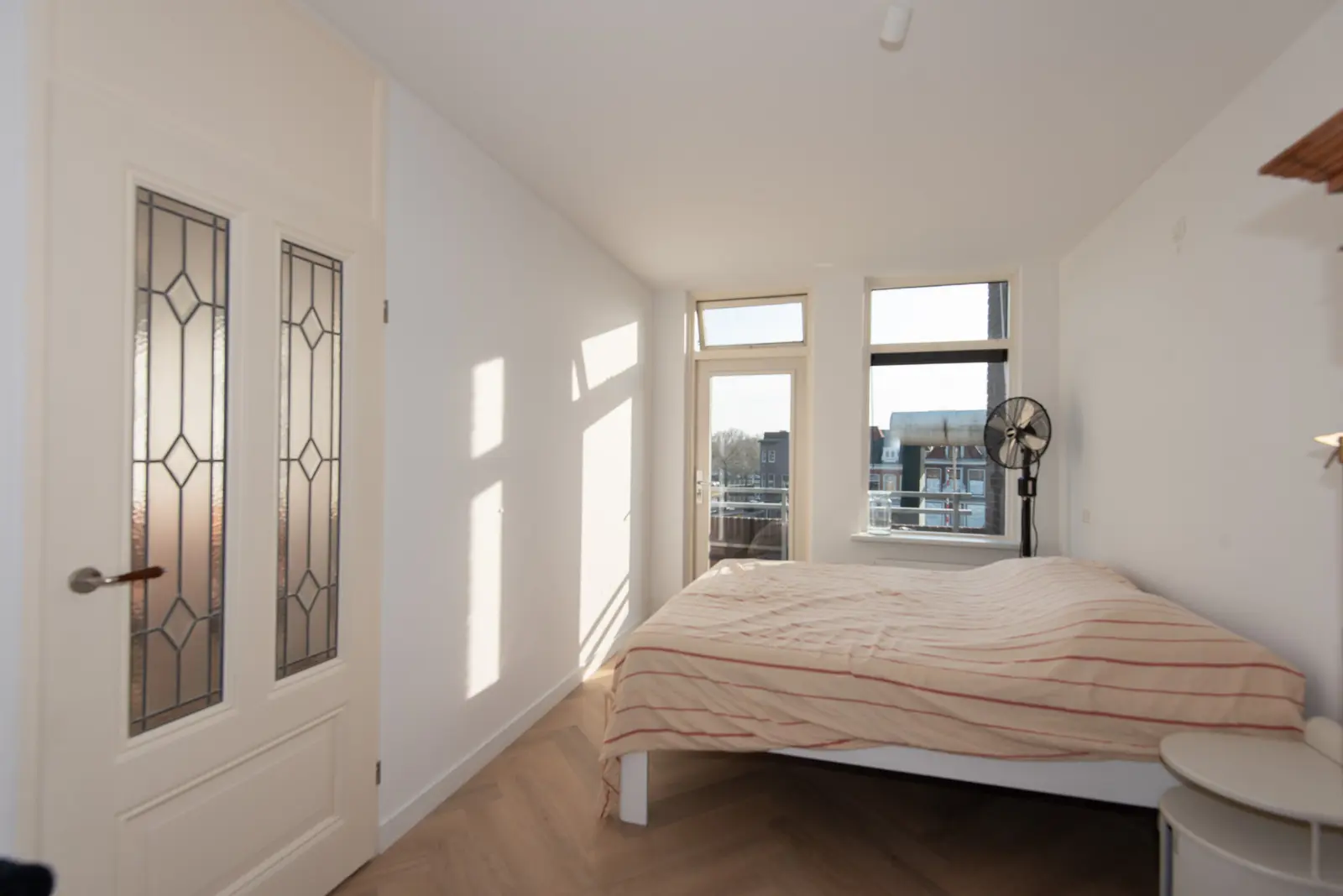 Julianastraat 2 f, Nissewaard foto 4