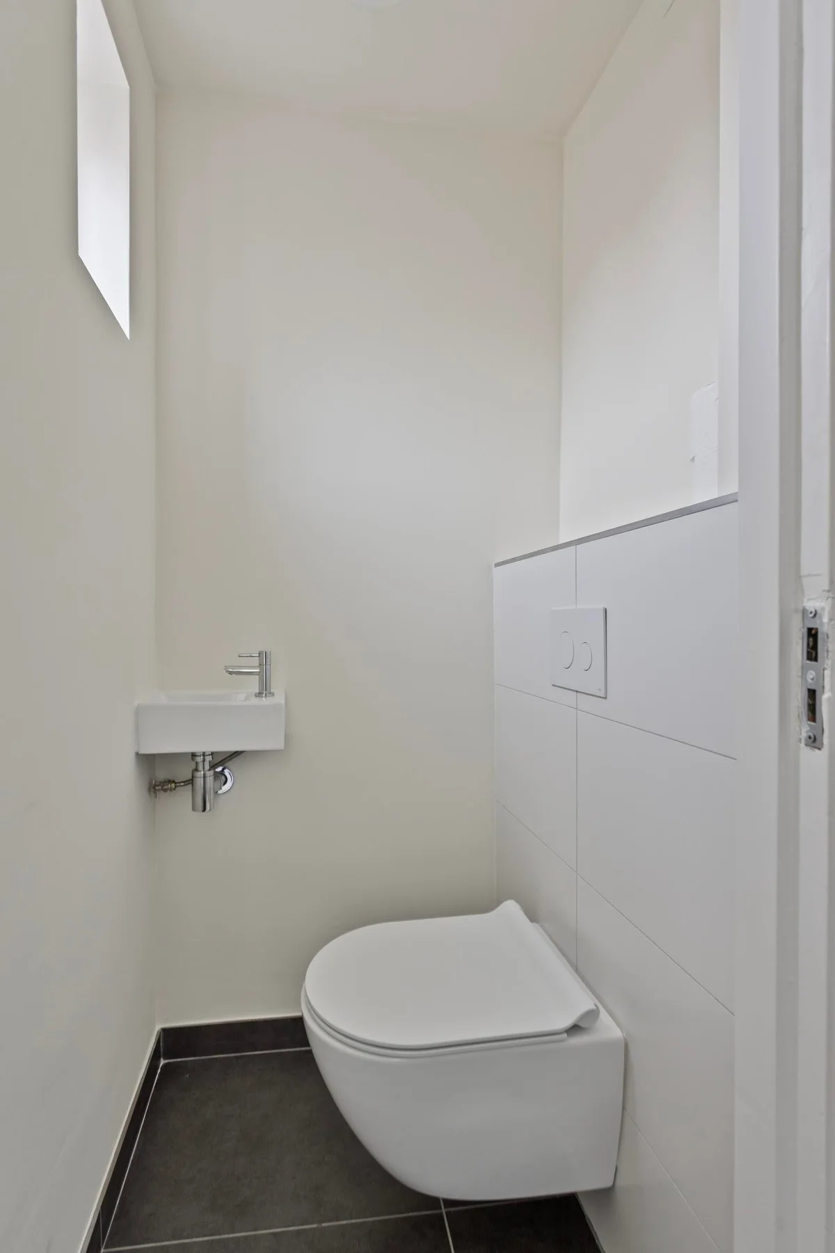 Bloemenoordplein 22, Waalwijk foto 5