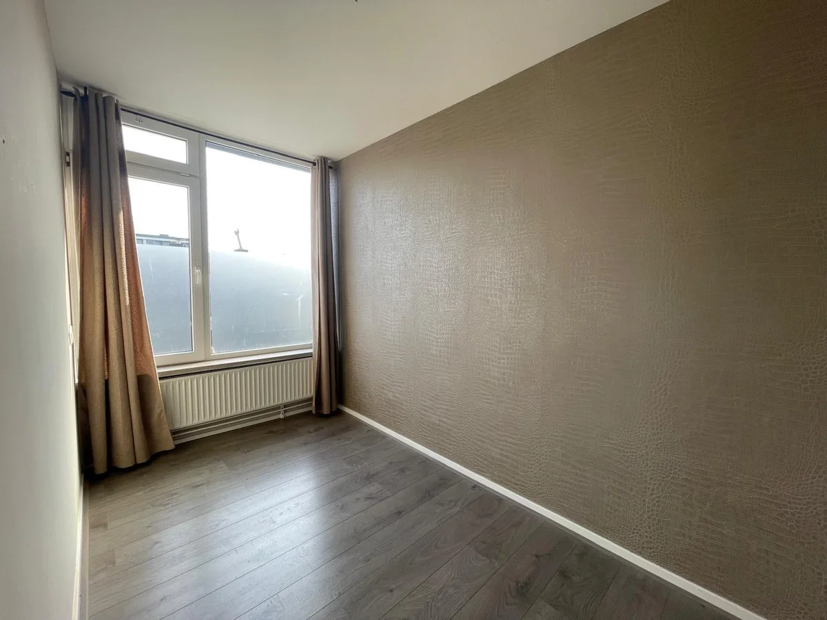 Gerard Doustraat, Roosendaal