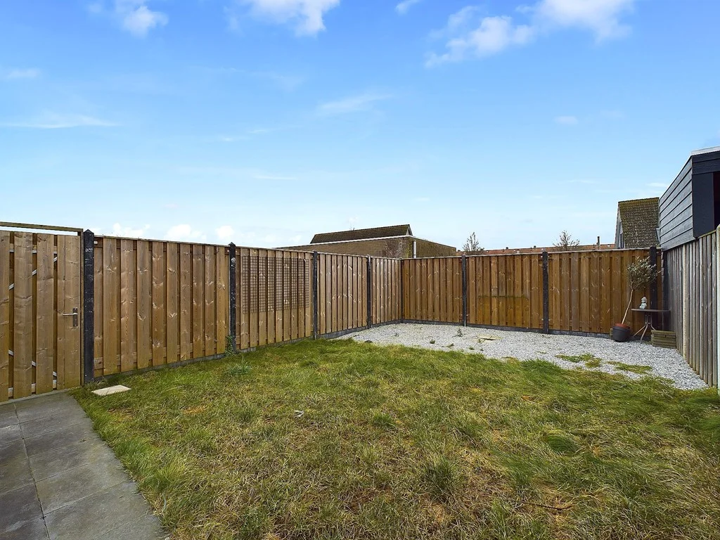 Vier Ambachtenstraat 21, Terneuzen foto 5