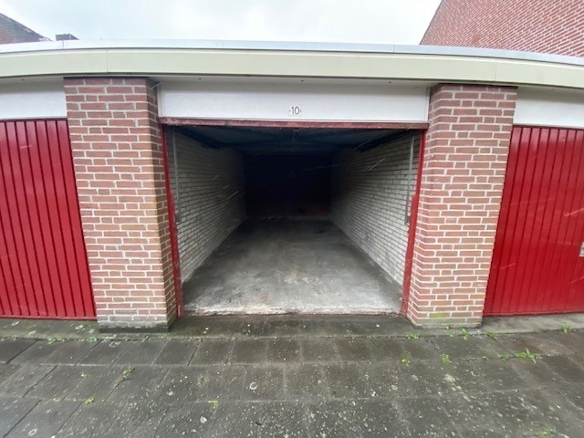 Mascagnistraat 10, Terneuzen