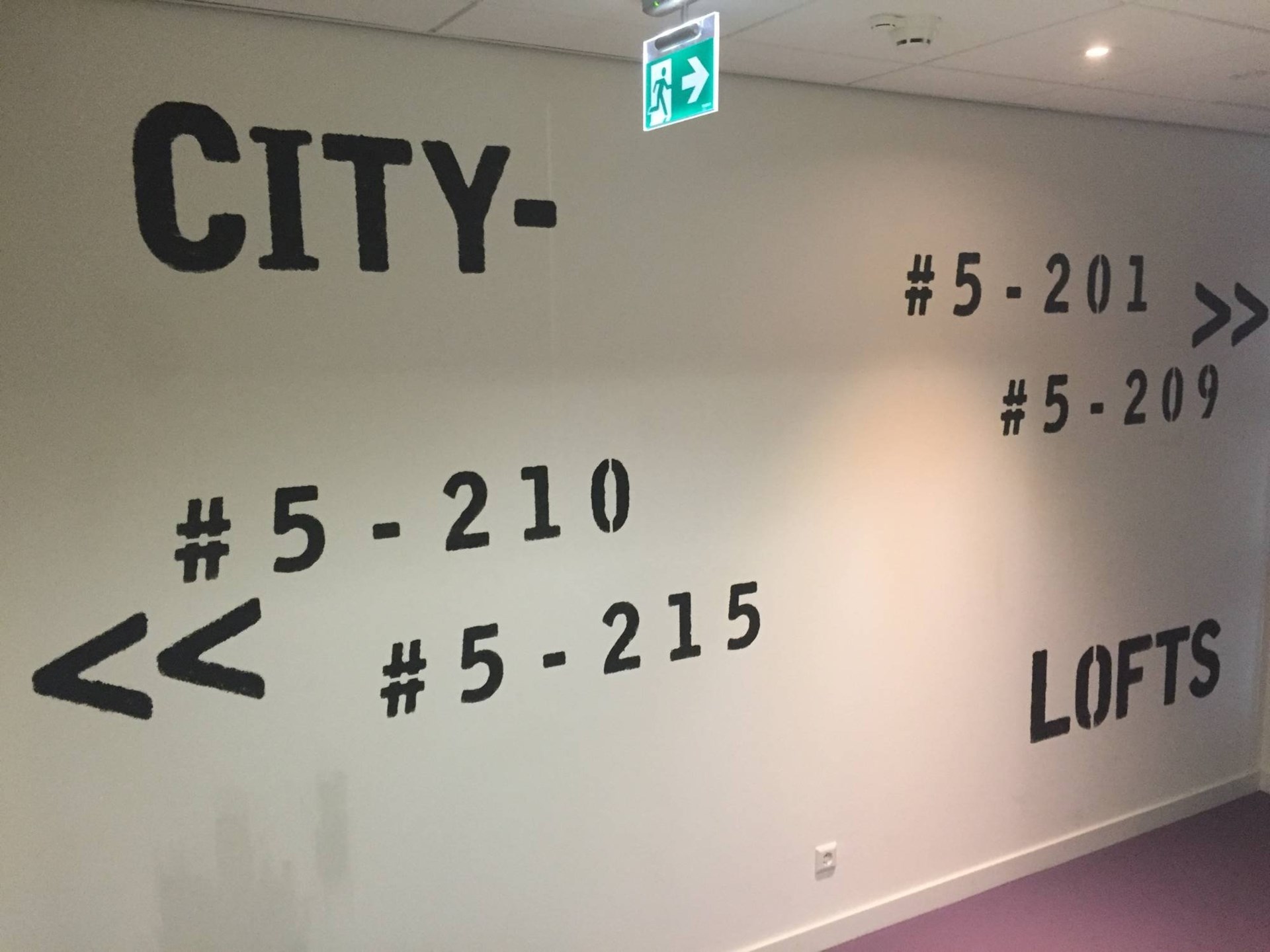 Onderdoor, Houten foto 5