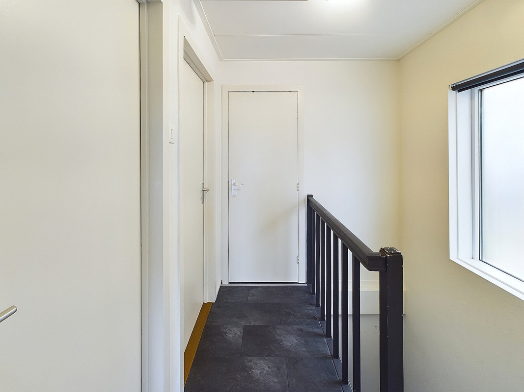 Vier Ambachtenstraat 21, Terneuzen foto 3