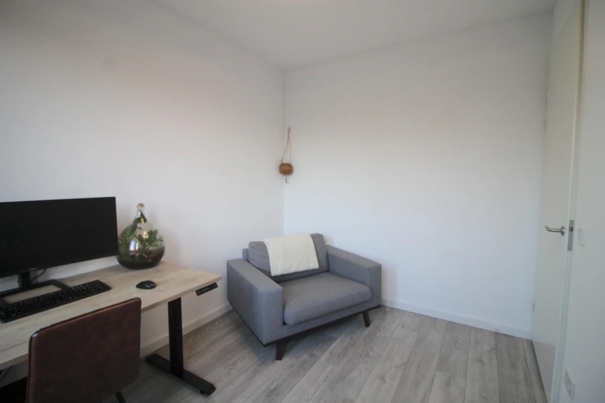 Prinses van Polenstraat 26, Breda foto 2