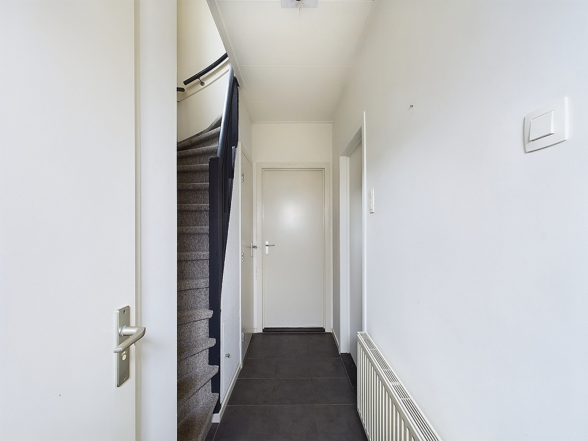 Vier Ambachtenstraat 21, Terneuzen foto 2